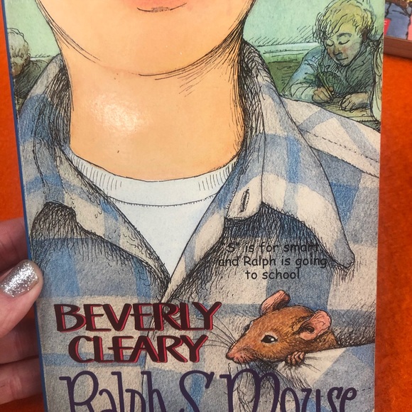 Beverly Clearly paperback books - Picture 3 of 7